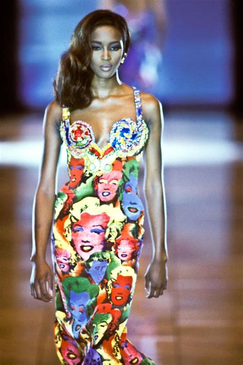 molly johnson presso gianni versace|gianni versace style.